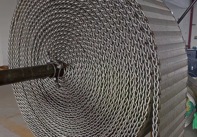 如何确保输送网带表面永久光亮